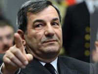 Donanma Komutanı Oramiral Veysel Kösele nerede rehin tutuluyor?