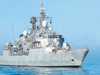 Foça'dan hareket eden savaş gemileri Konak'taki halkı top atışına tutacaktı