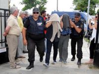 Yunanistan'a kaçan firari askerler için Çipras'tan teminat