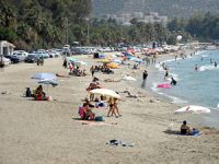 Kuşadası’nda ‘sahil işgalcileri’ne para cezası