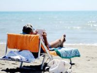 İtalya'da 'Plaj uyanıklarına' 200 euro ceza kesiliyor