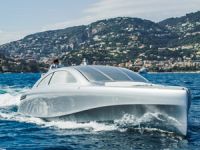 Mercedes 1.7 milyon liralık yatını Monaco'da tanıttı