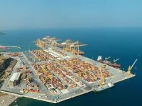 Dünyanın 12'nci büyük konteyner gemisi MSC NEWYORK, Asyaport Limanı'na yanaştı
