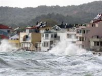 Kuzey Ege'de hayat durdu, iki gündür seferler yapılamıyor!