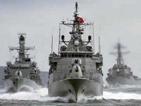 Deniz Kuvvetleri Ege ve Akdeniz'de eş zamanlı eğitim düzenledi