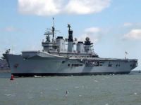 İngiliz uçak gemisi HMS Illustrious, Aliağa Gemi Geri Dönüşüm Bölgesi'ne demirledi