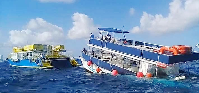 ‘mazu’-isimli-tekne-cozumel-adasi-aciklarinda-batti_1.jpg ‘mazu’-isimli-tekne-cozumel-adasi-aciklarinda-batti_1.jpg