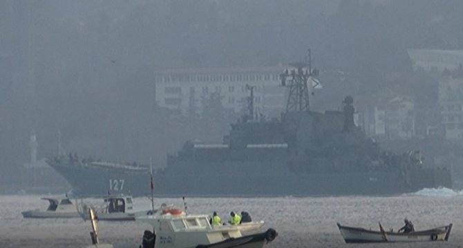 ’minsk’-isimli-savas-gemisi-istanbul-bogazindan-gecti_2.jpg ’minsk’-isimli-savas-gemisi-istanbul-bogazindan-gecti_2.jpg