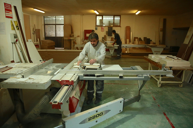 12-035.jpg 12-035.jpg