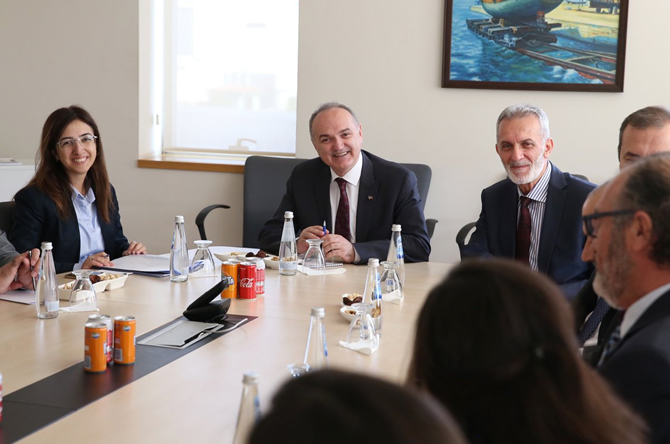 2-ic-043.jpg 2-ic-043.jpg