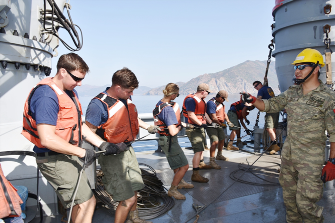 2-ic-044.jpg 2-ic-044.jpg