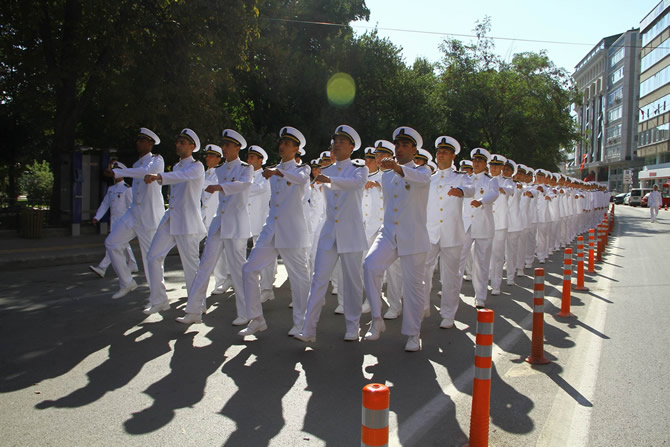 20150917aw528507_01-001.jpg 20150917aw528507_01-001.jpg