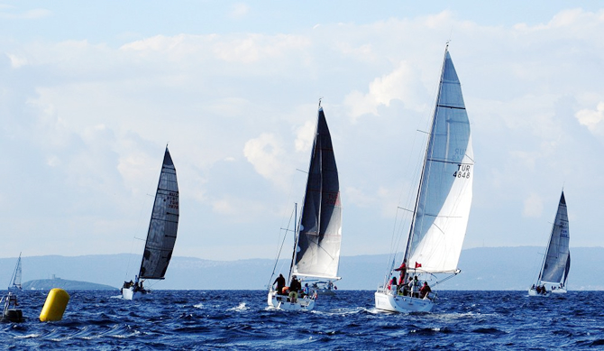 2018-izmir-kis-trofesi-1.-ayak-yarislari-basladi_3-001.jpg