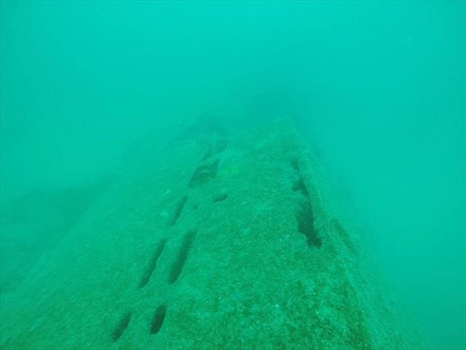 21-010.jpg 21-010.jpg