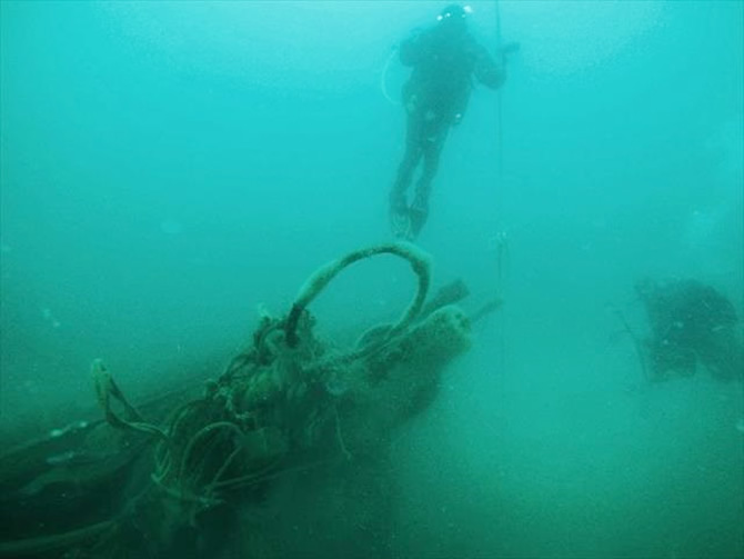 22-012.jpg 22-012.jpg