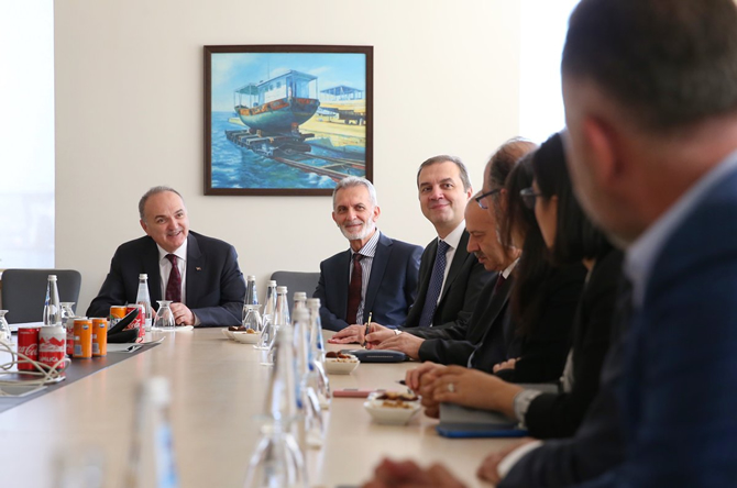 3-ic-023.jpg 3-ic-023.jpg