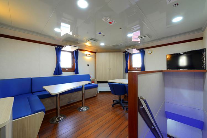 3-ic-sanmar.jpg 3-ic-sanmar.jpg