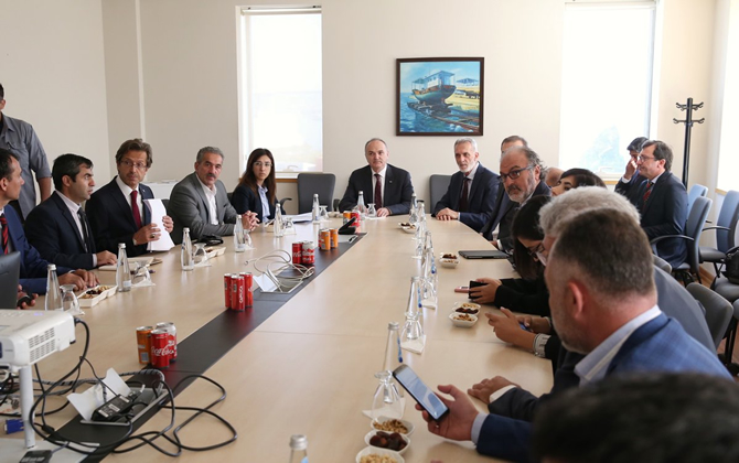 4-ic-018.jpg 4-ic-018.jpg