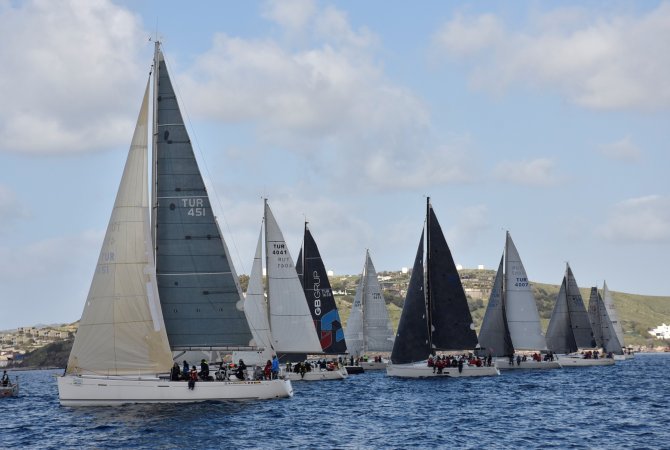 aa-20230312-30549986-30549976-yelkende_schucobayk_kis_trofesinin_dorduncu_ayak_yarislari_tamamlandi.jpg