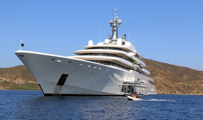 abromovic-004.jpg abromovic-004.jpg