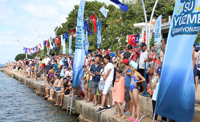 acik_su_yuzme_yarisi_3.jpg