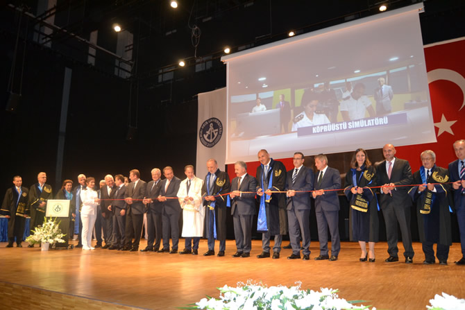 ahmet_arslan_denizhaberajansi_piri_reis_unuversitesi_1.jpg ahmet_arslan_denizhaberajansi_piri_reis_unuversitesi_1.jpg