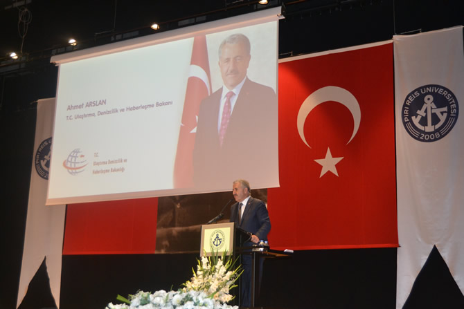 ahmet_arslan_denizhaberajansi_piri_reis_unuversitesi_4.jpg ahmet_arslan_denizhaberajansi_piri_reis_unuversitesi_4.jpg