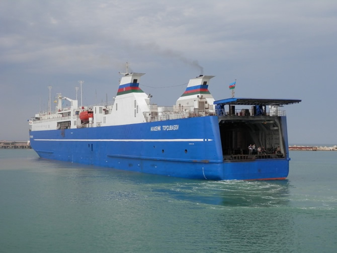 akademik_1.jpg akademik_1.jpg