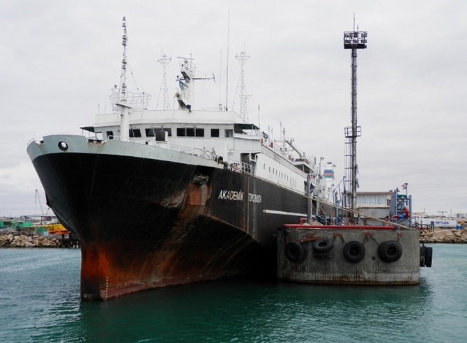 akademik_t_3.jpg akademik_t_3.jpg