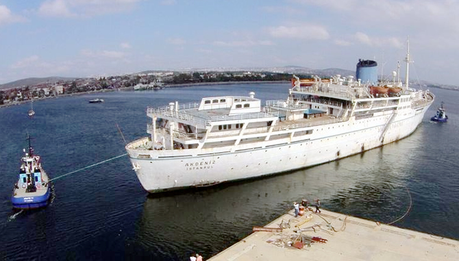 akdeniz_feribotu_buyuk.jpg akdeniz_feribotu_buyuk.jpg