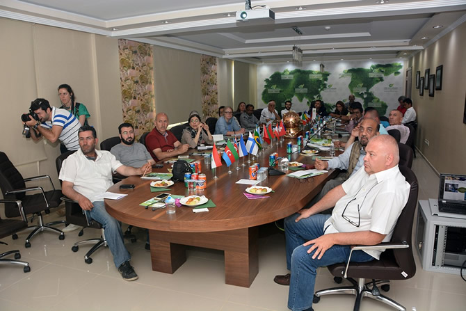 aliaga1-003.jpg aliaga1-003.jpg