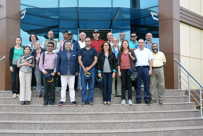 aliaga3-001.jpg aliaga3-001.jpg