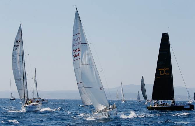 arkas-aegean-link-regatta-cesmede-basladi_7.jpg