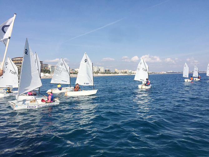 ata’yi-anma-yat-ve-optimist-laser-yarismasi_1.jpg ata’yi-anma-yat-ve-optimist-laser-yarismasi_1.jpg