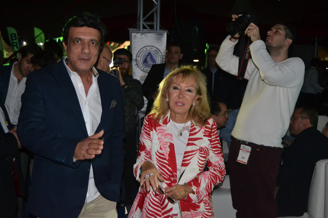 ataköy_mega_yat_limani_2.jpg ataköy_mega_yat_limani_2.jpg