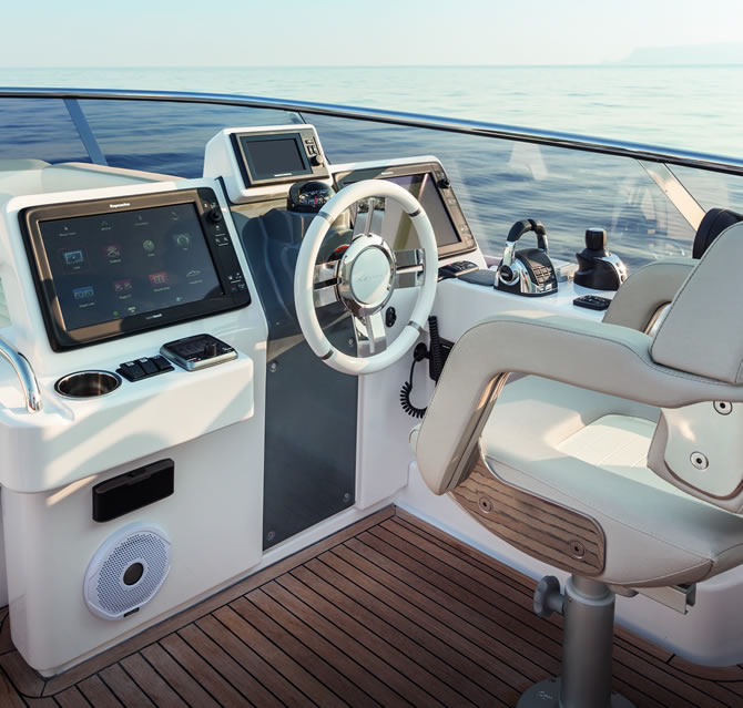 azimut3-003.jpg azimut3-003.jpg