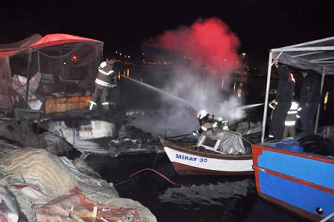 balikci_teknesi_denizhaberajansi_3.jpg balikci_teknesi_denizhaberajansi_3.jpg