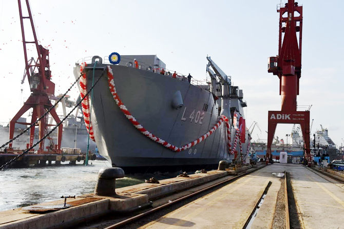 bayraktar-002.jpg bayraktar-002.jpg