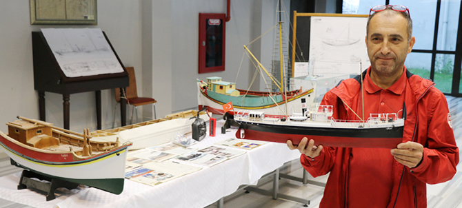 beden-egitimi-ogretmeni,-45-yildir-gemi-modelciligi-isini-yapiyor_1.jpg