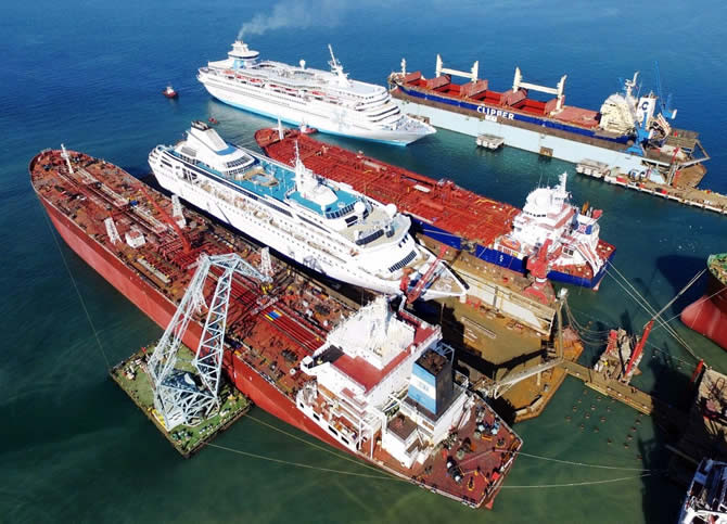 besiktas_buyuk_1.jpg besiktas_buyuk_1.jpg