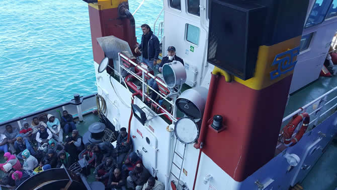 bora2-001.jpg bora2-001.jpg