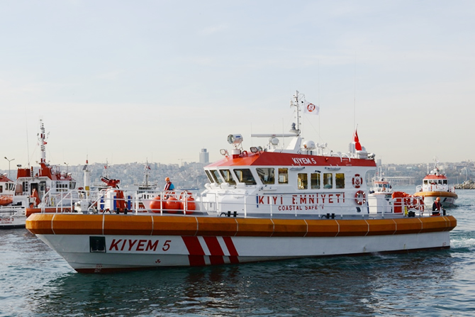 bot_4-001.jpg bot_4-001.jpg