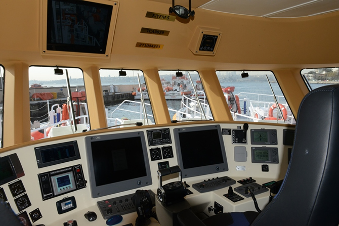 bot_6-001.jpg bot_6-001.jpg