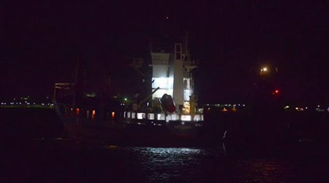 canakkale-bogazi-nda-iki-gemi-carpisti_1.jpg canakkale-bogazi-nda-iki-gemi-carpisti_1.jpg