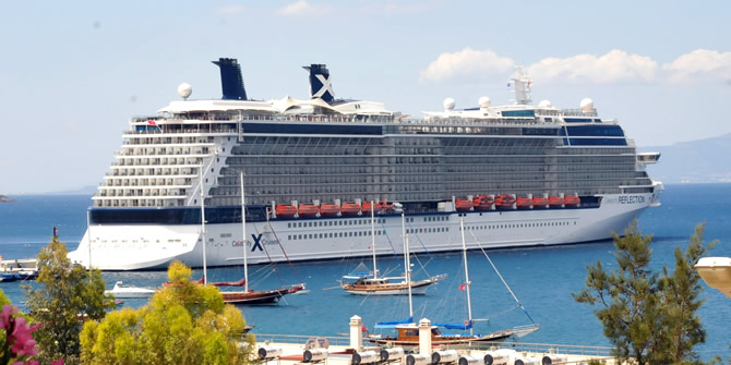 celebrity_reflection_denizhaberajansi_4.jpg celebrity_reflection_denizhaberajansi_4.jpg