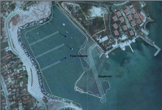 cesme-yat_limani.jpg cesme-yat_limani.jpg