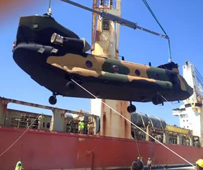 chinook_101.jpg chinook_101.jpg