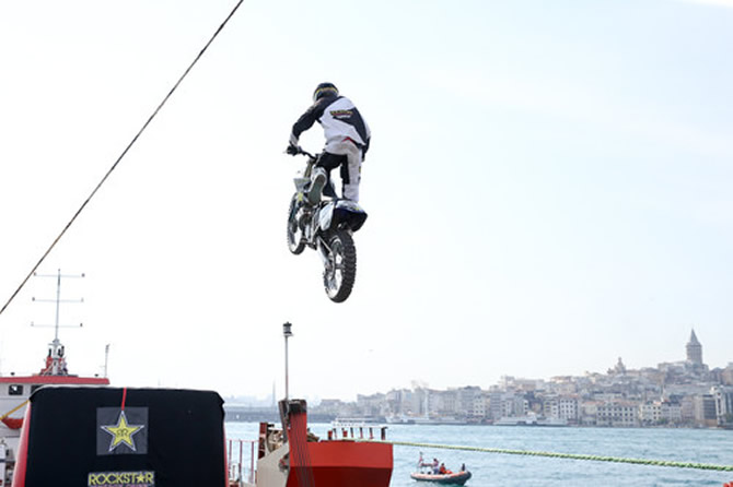 cilgin4.jpg cilgin4.jpg