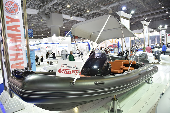 cnr-avrasya-boat-show’da-hem-ziyaretciler-hem-yat-sahipleri-kazandi_5.jpg
