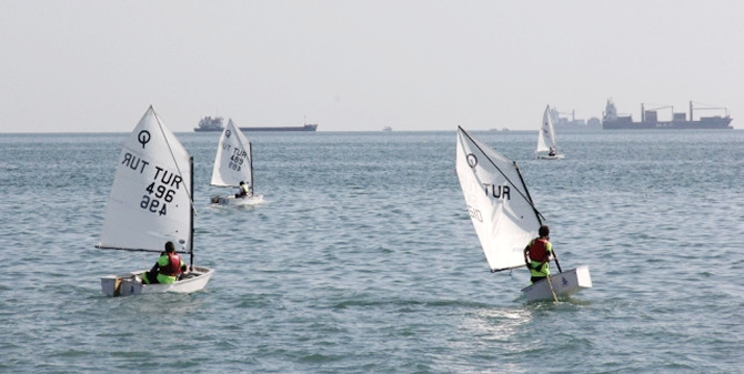 cumhuriyet_bayrami_yelken_kupasi.jpg cumhuriyet_bayrami_yelken_kupasi.jpg